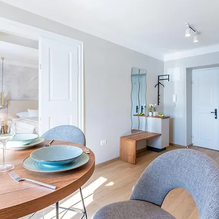 Bella Vista Apartment